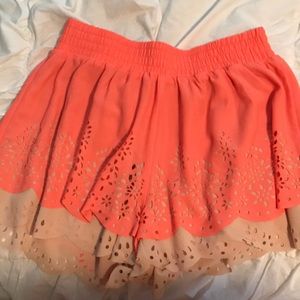 Orange Flowy shorts M